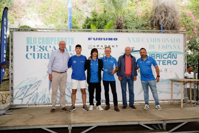 Imagen: Premio a los Kilos Totales en el XLI Campeonato de Pesca al Curricán del C.N. Moraira