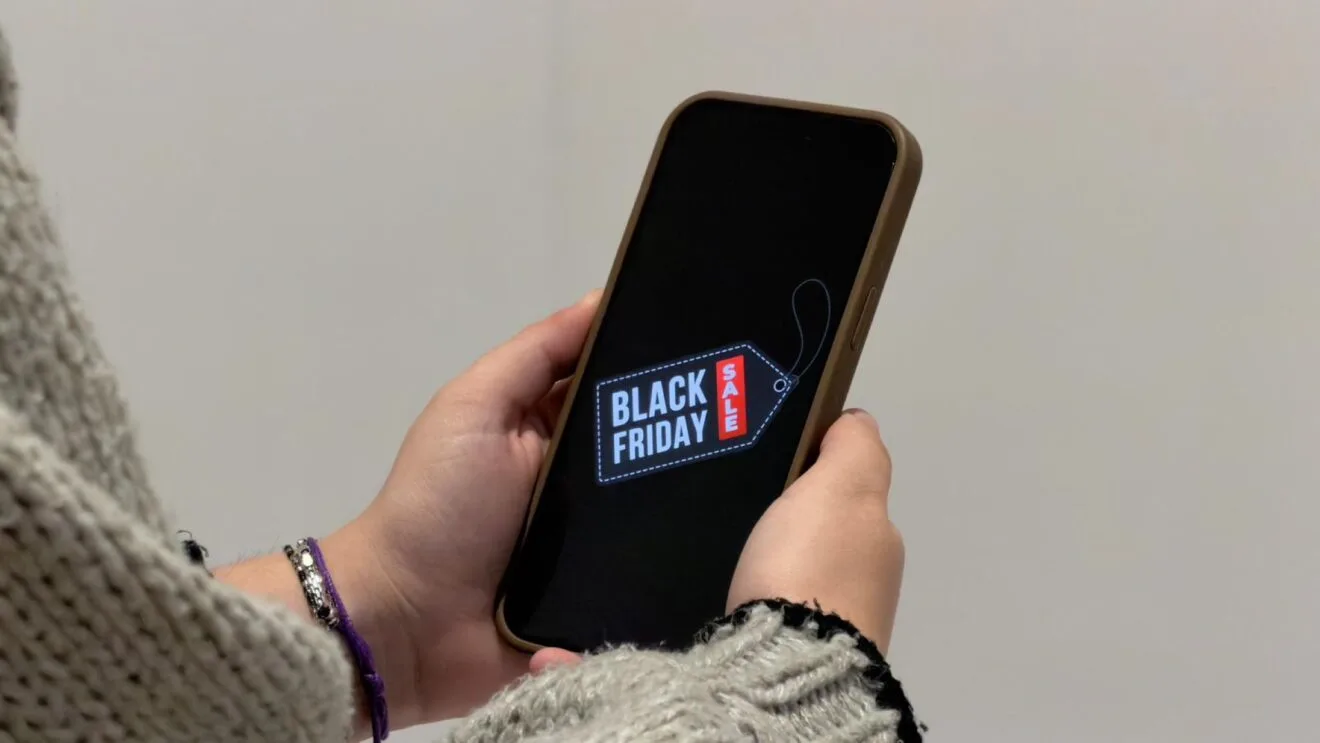 Alertan del aumento de fraudes por Black Friday a través de los móviles