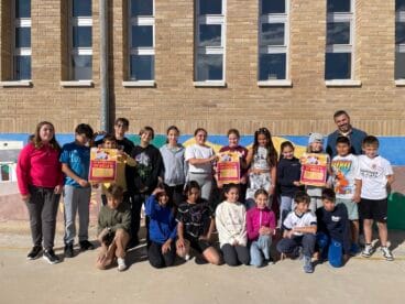 benitatxell celebra el dia de los derechos de la infancia con talleres entre iguales cocteles 00 karaoke juegos e hinchables