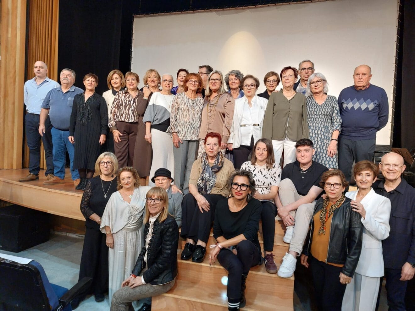 Ondara acoge la presentación del calendario de AECC