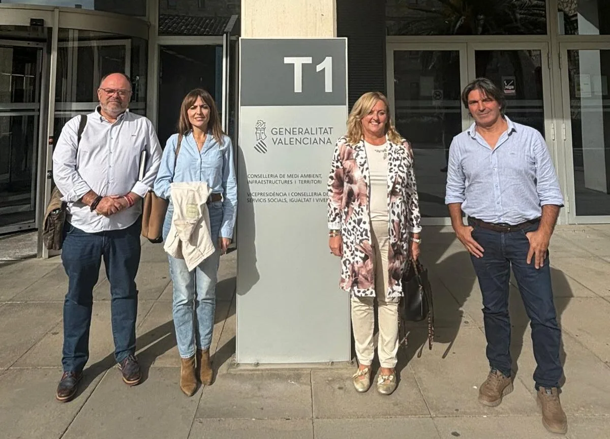 Cofradía y Ayuntamiento de Calp exigen mejoras en el puerto