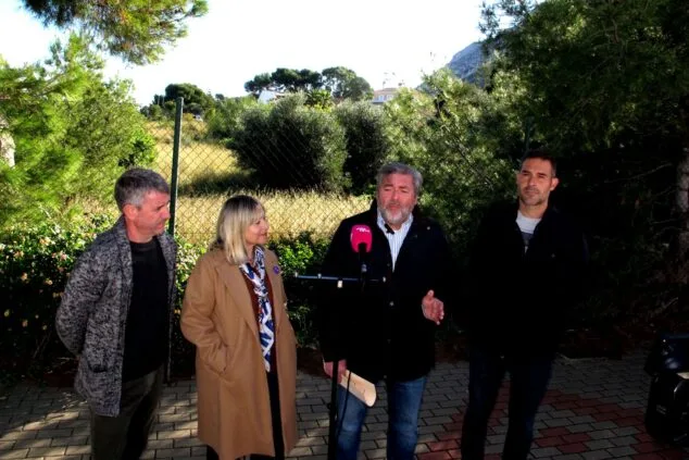 Afbeelding: Compromís roept burgers op om te mobiliseren tegen het stopzetten van het project in het Pedrera-gebied