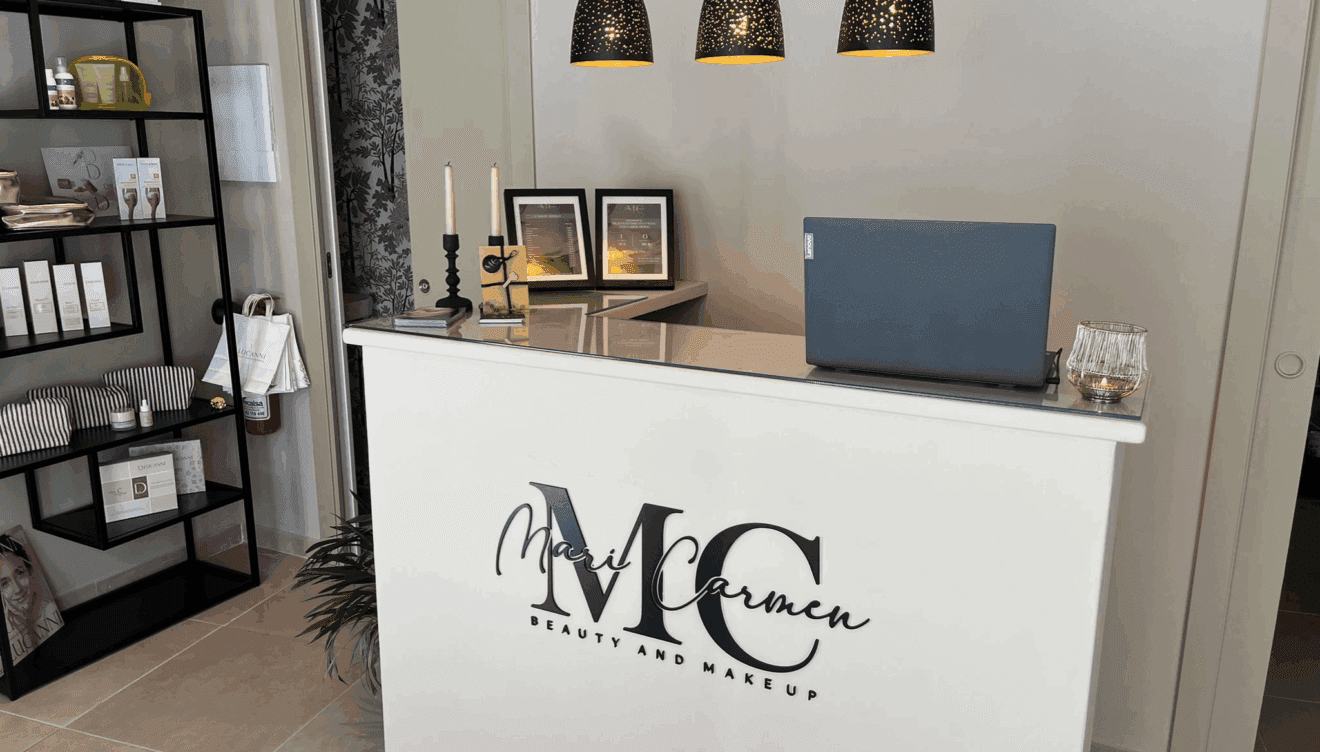 Manicuras y pedicuras con hidratación y exfoliación