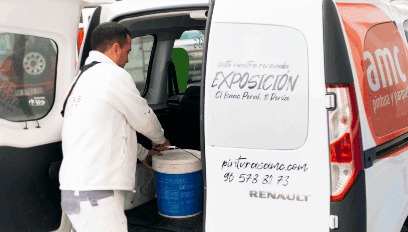 Pintura de alto rendimiento para fachadas duraderas