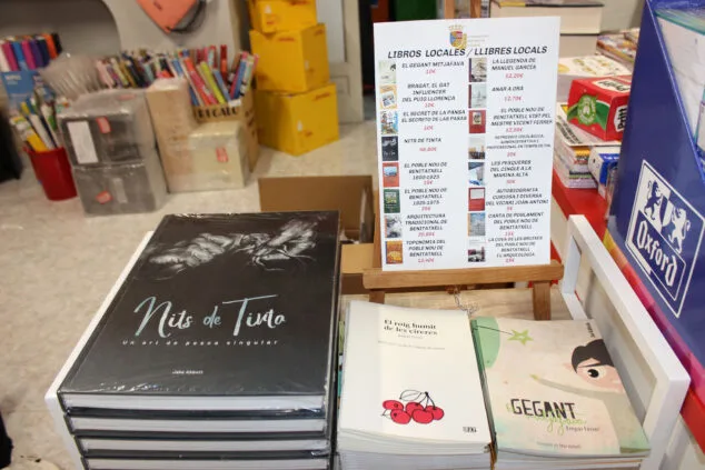 Imagen: Punto oficial de venta de los libros de Benitatxell