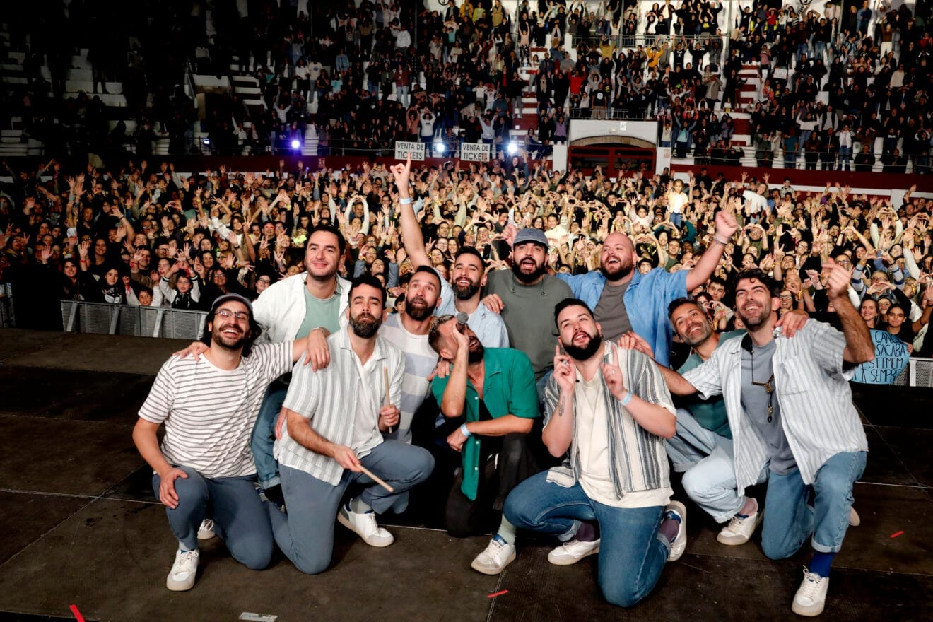 Concierto La Fúmiga en la Plaça de Bous Ondara