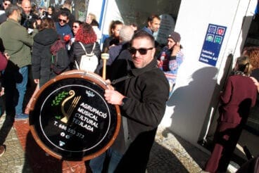 Agrupación Musical de Teulada celebra el premio de lotería 05