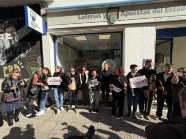 Así ha celebrado Moraira el cuarto premio de la Lotería de Navidad