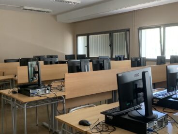 aula informatizada del ies la mar