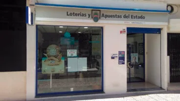 Fachada de la administración El Fortí de Moraira
