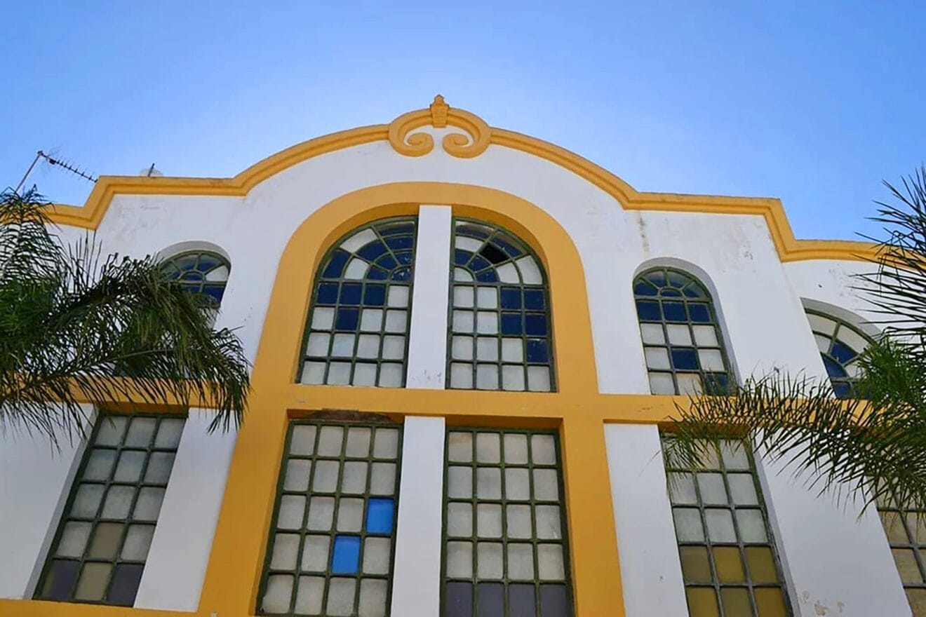 Fachada de la antigua Fàbrica de Sabó del Verger (archivo)