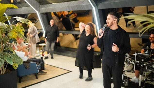 Imagen: Icónico sky bar, con vistas 360º tanto a la Bahía de Calpe