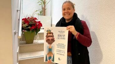 Campaña navideña en Benitatxell: rascas con premios de 10 y 25 euros para apoyar al comercio local 4 la concejala de comercio y promocion economica de benitatxell mayte roldan presenta la campana navidena 2025