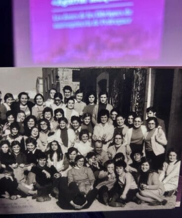 Mujeres de Pedreguer de la marroquinería de la Marina Alta en los años 60-80