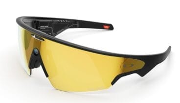 Oakley Meta Vanguard une tecnología y resistencia para deportistas extremos