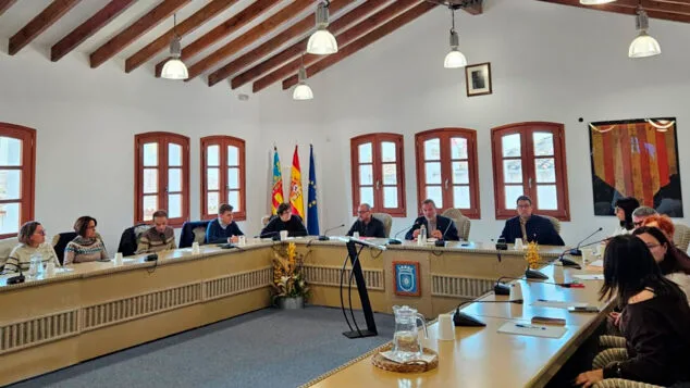 toni signes toma el relevo como alcalde del pspv en el ayuntamiento de gata de gorgos