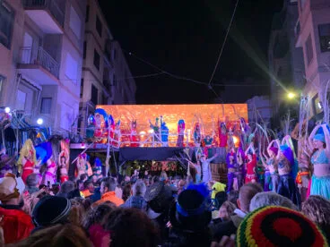 ‘Aladín’ en el Festival d’Arts Escèniques 2024 del carnaval de Pego