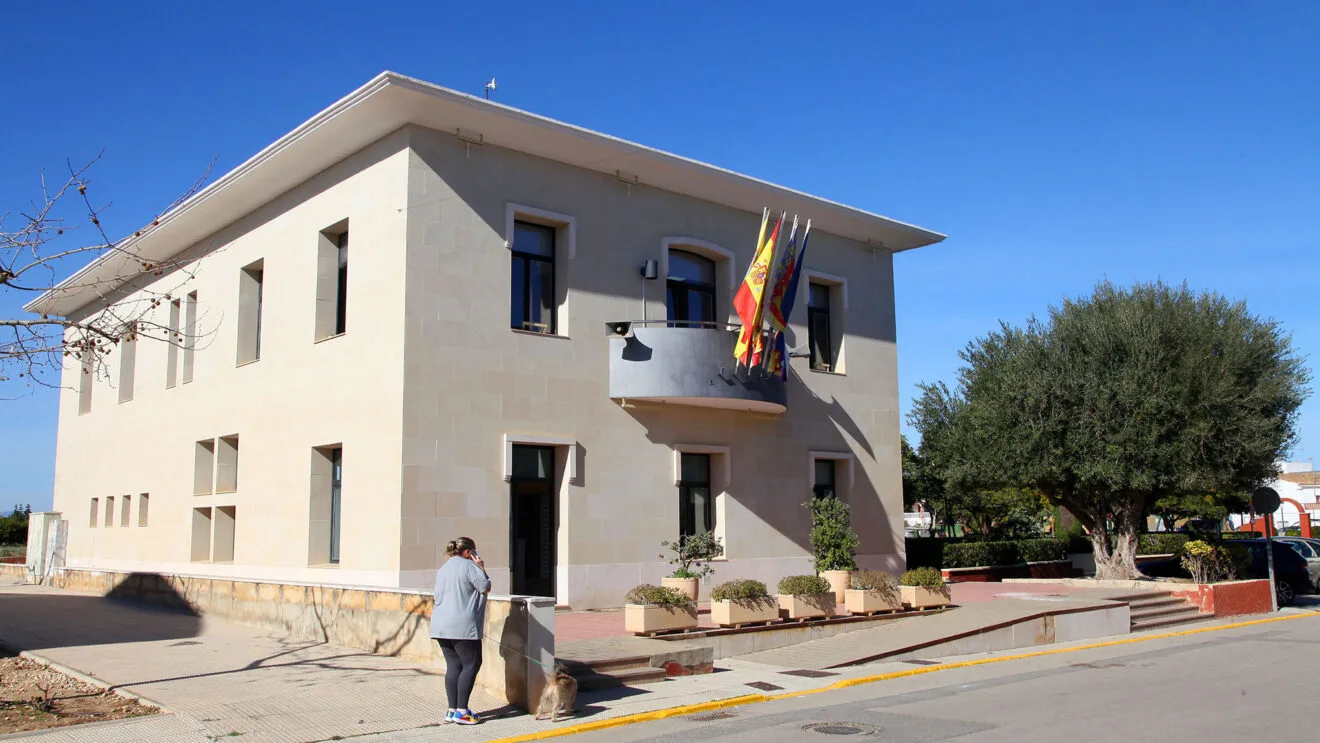 Edificio del Ayuntamiento de Els Poblets (archivo)
