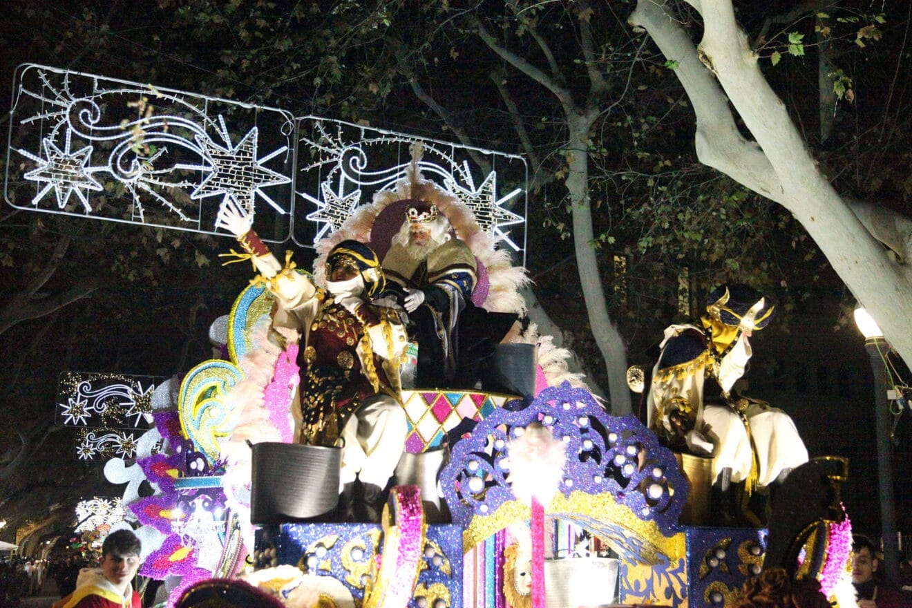 Melchor en la cabalgata de Reyes Magos de Dénia en 2024