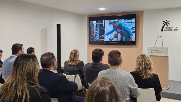 Imagen: Público de Fitur en la presentación de 'Todo lo que está bien está en Calp'