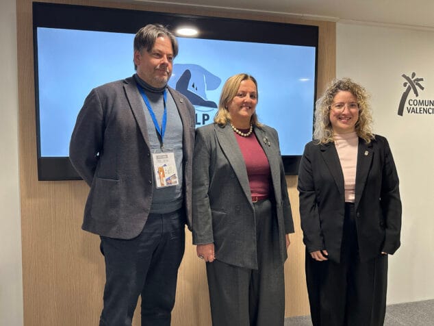 Imagen: Representantes del Ayuntamiento de Calp en la presentación de Fitur de 'Todo lo que está bien está en Calp' en 2026