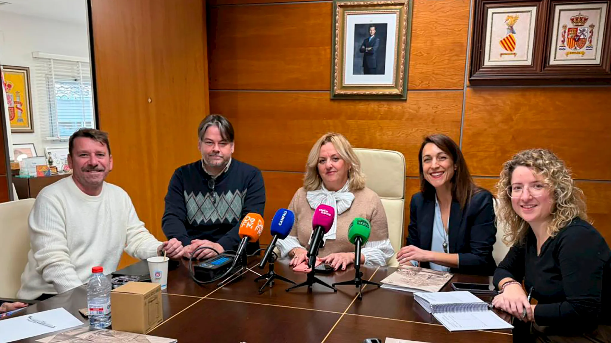 rueda de prensa de los socios del gobierno de calp
