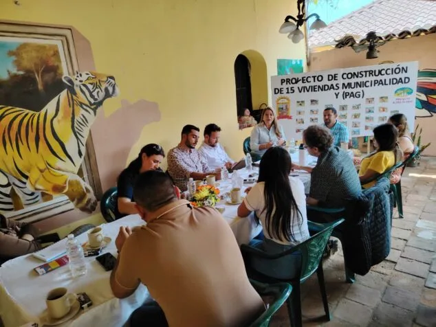 delegacion del fons valencia y pedreguer durante la visita a centroamerica 13