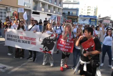 Durante una manifestación antitaurina en Ondara