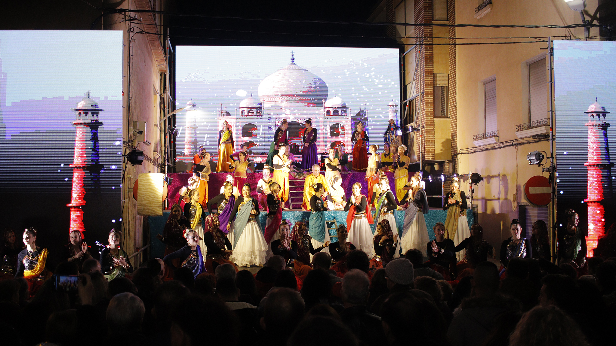 escenario del festival darts esceniques de pego en el carnaval del ano 2023
