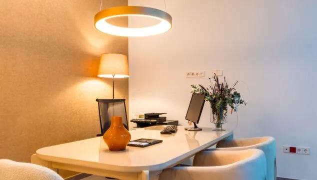 Los 6 tips que todo emprendedor debería conocer antes de lanzar su negocio 6 estrategia online para captar clientes desde el inicio