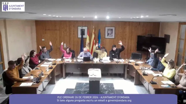 Ondara fija los festivos locales de 2027 y refuerza el control sobre la publicidad exterior 1 Imagen: Pleno del Ayuntamiento de Ondara de febrero 2026