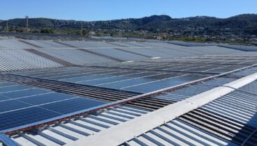 sistema de autoconsumo industrial con inversor de 100 kw