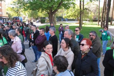 Concentración de la comunidad educativa en Denia