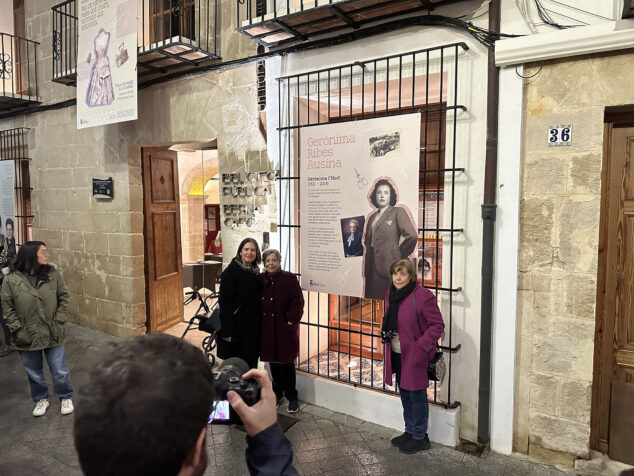 benissa inaugura por el 8m su homenaje a las modistas 43