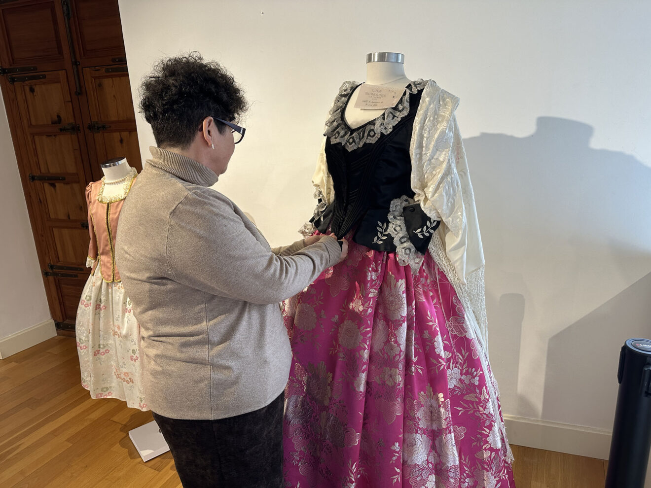 Benissa prepara la exposición 'Fils de memòria' por el 8M 08