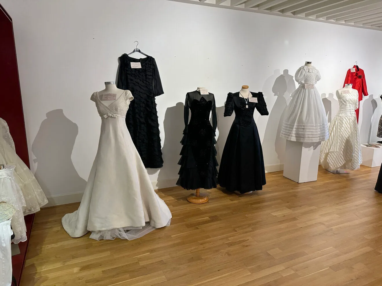 Benissa prepara la exposición 'Fils de memòria' por el 8M 31