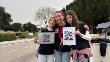carla perez monserrat aina galera femenia e ines sendra vinal alumnas del ies de xalo