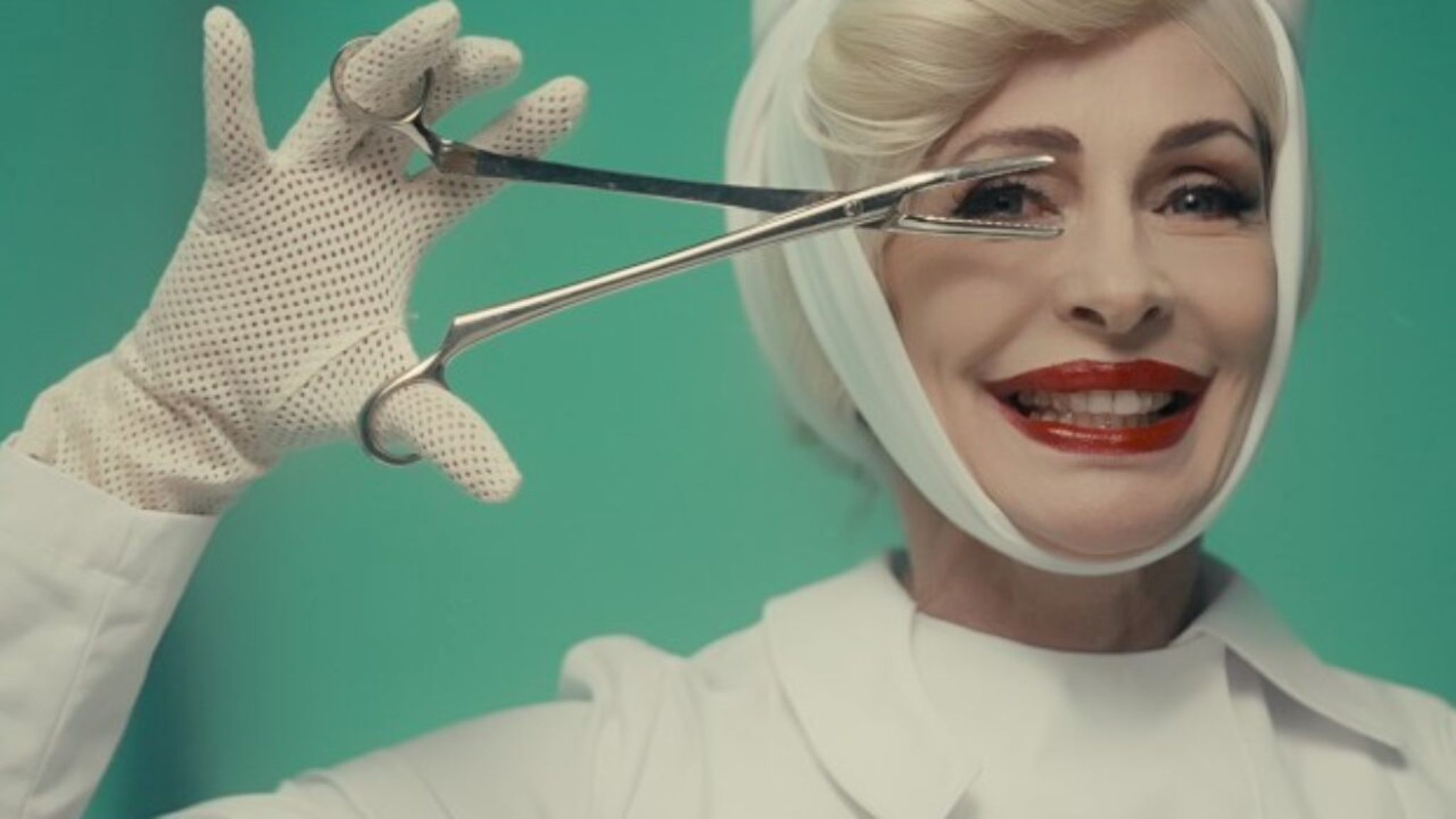 clip del videoclip de cicatrices cancion incluida en el album virtuzorrismo de nebulossa