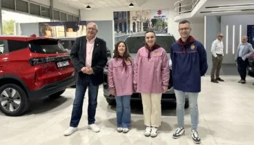 el ebro s700 de moll motor coche oficial de las falleras mayores de denia 2026