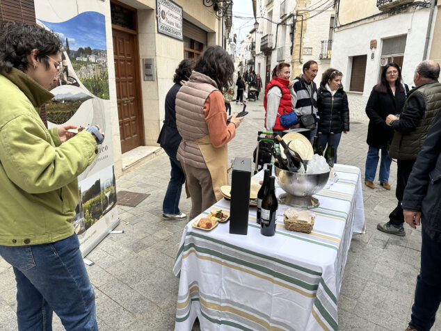 De estrellas Michelin a la receta de las amas de casa: Benissa se desborda con 'Essència, putxero de polp' 100 essencia putxero de polp de benissa 2026 122
