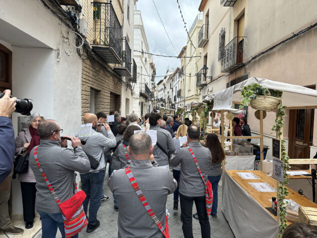 De estrellas Michelin a la receta de las amas de casa: Benissa se desborda con 'Essència, putxero de polp' 12 essencia putxero de polp de benissa 2026 34