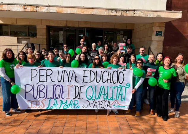 Imagen: Mobilización en el IES La Mar Xàbia