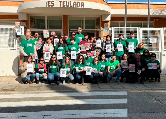 Imagen: Movilización educativa en el IES Teulada