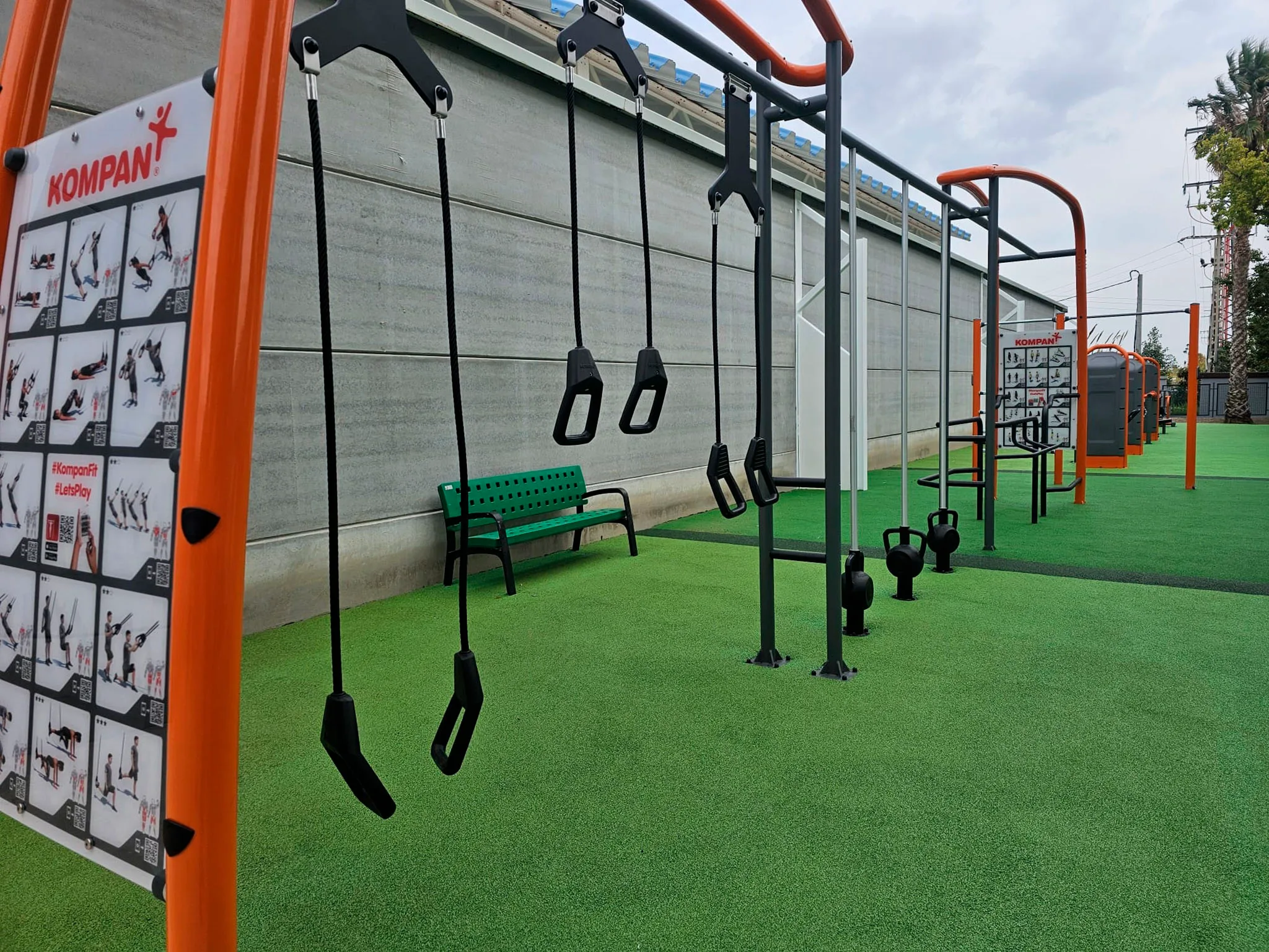 nuevo gimnasio al aire libre de calp