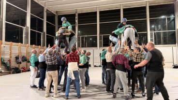 Preparación de la Muixeranga de la Marina Alta para su actuación en la Magdalena de Castellón (5)