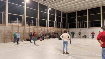 Preparación de la Muixeranga de la Marina Alta para su actuación en la Magdalena de Castellón (8)