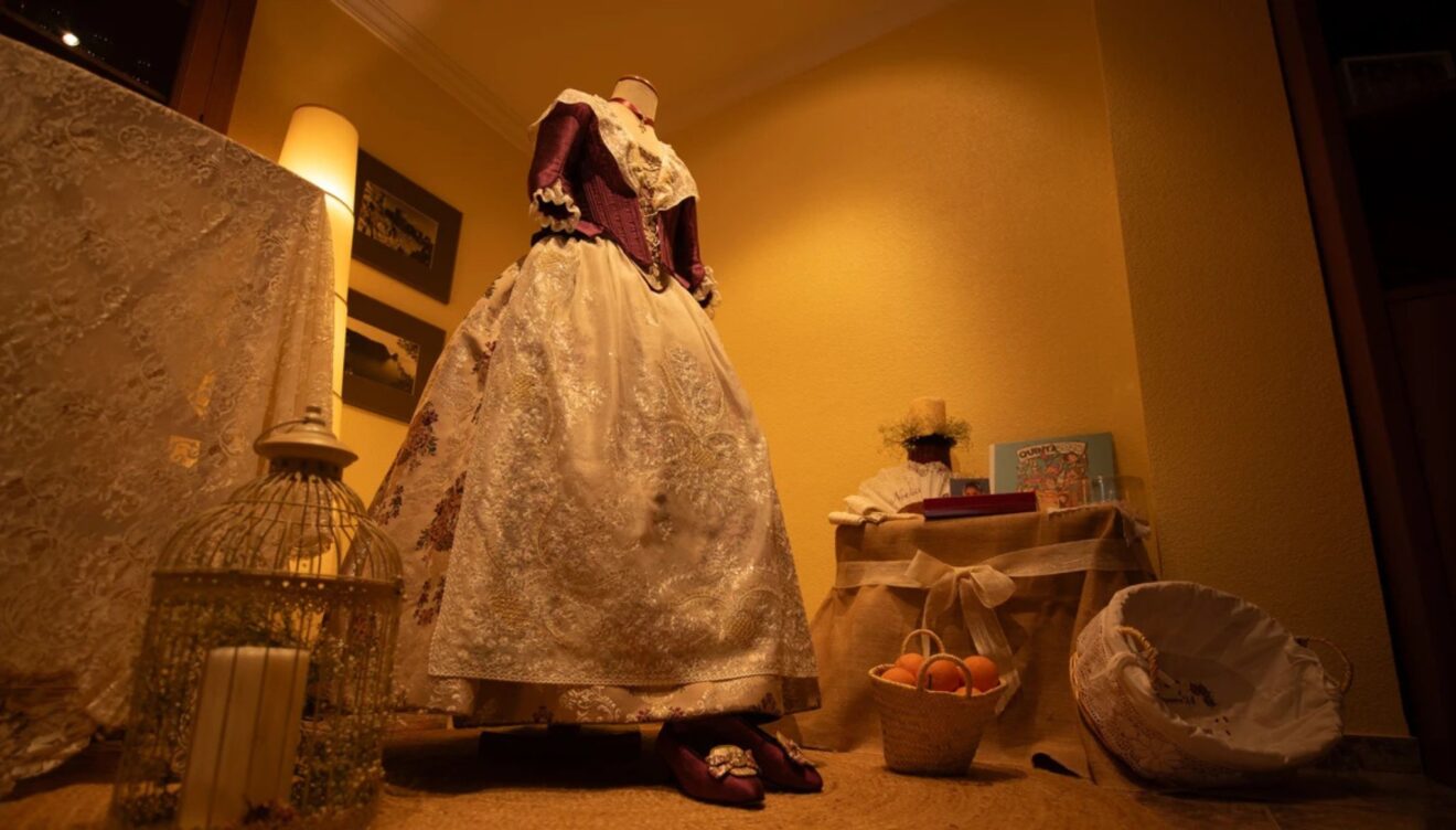 Sesiones familiares naturales lejos del posado tradicional