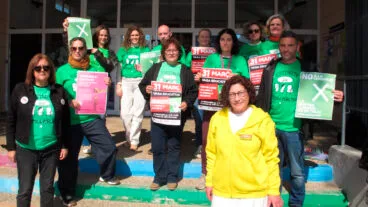 sindicatos y docentes de la marina alta se reunen en el ies maria ibars de denia