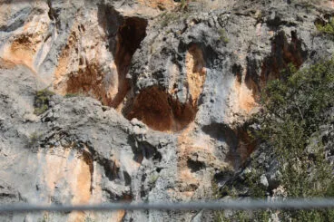 Vista de los abrigos en el Pla de Petracos en Castell de Castells