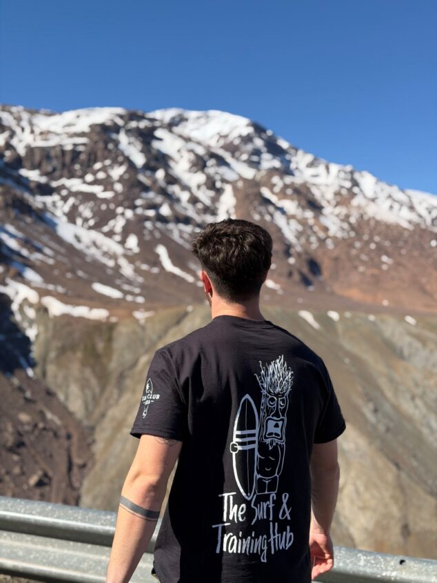 Imatge: Yuri, veí de la Marina Alta, durant un dels viatges d'aventura